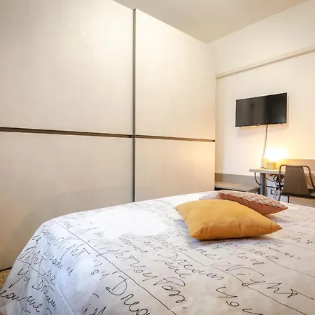 Corsini Guest house *